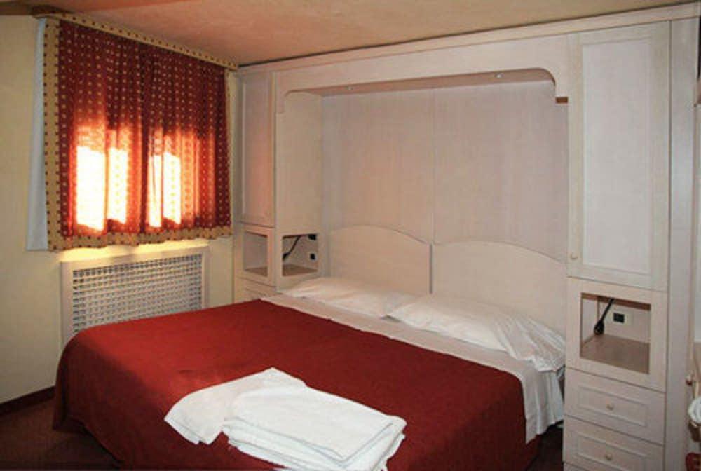 Grand Hotel Duchi D'Aosta Sestriere Exterior photo