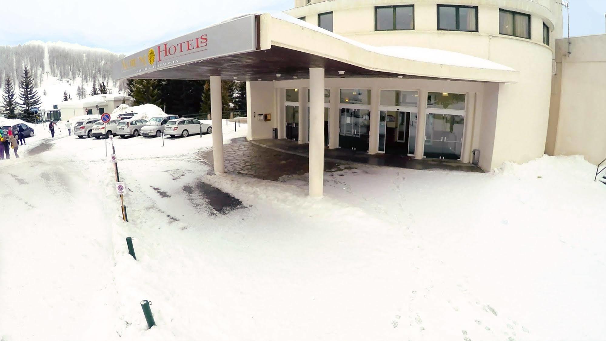 Grand Hotel Duchi D'Aosta Sestriere Exterior photo