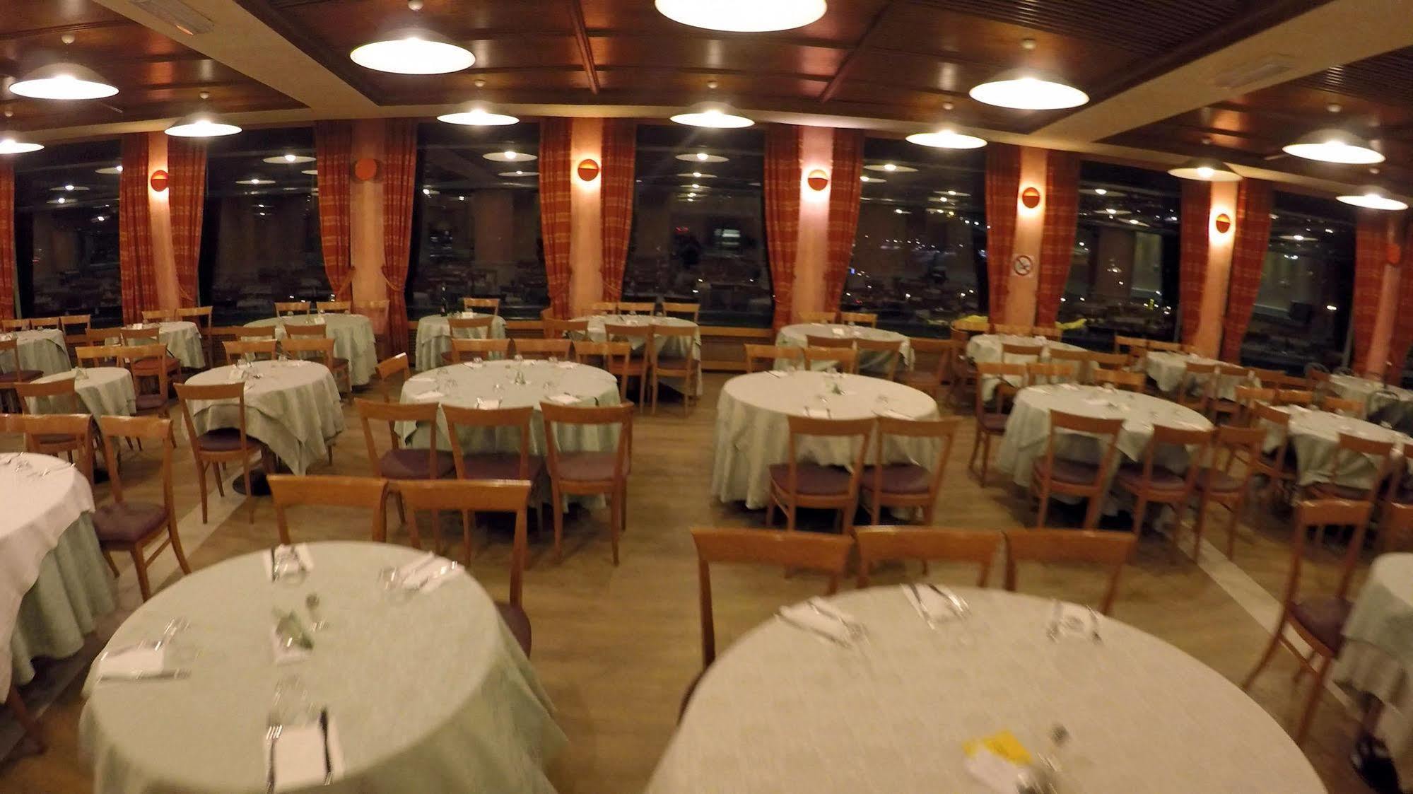 Grand Hotel Duchi D'Aosta Sestriere Exterior photo